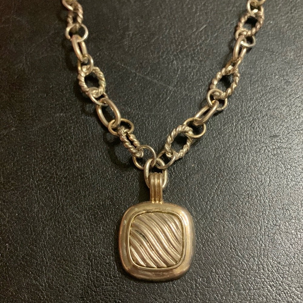 Ribbed Silver Necklace
